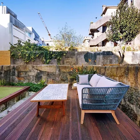 Crooked Floor House - 1St Floor Apartment Porto Exterior photo